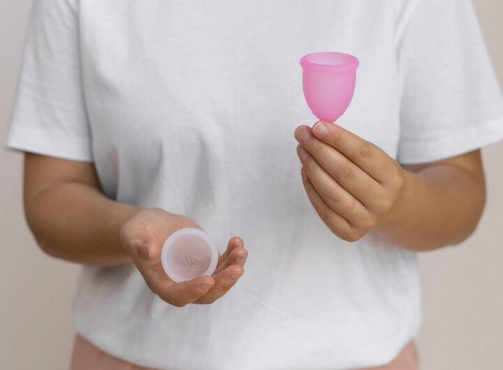 jakie-sa-objawy-miesiaczki_wp